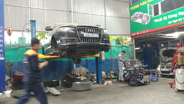 Sửa chữa xe bmw tại Hà Nội