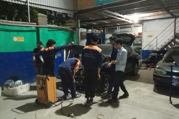 Bạn có biết, túi khí của xe hơi dùng để làm gì?