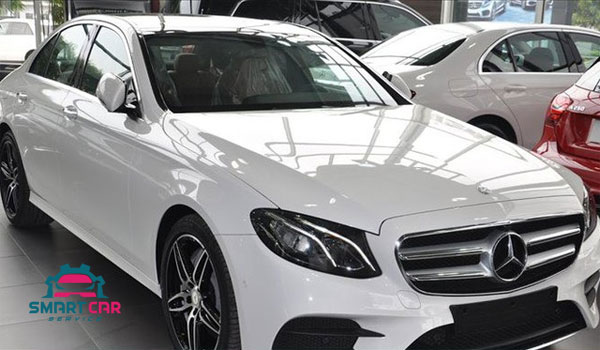 Giá gương xe Mercedes là bao nhiêu? Tìm hiểu về mức giá và yếu tố ảnh hưởng