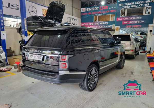 Sơn xe Land Rover và những điều bạn cần lưu ý