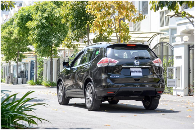 Nhiệt độ trong xe ô tô sẽ tăng như thế nào dưới trời nắng?