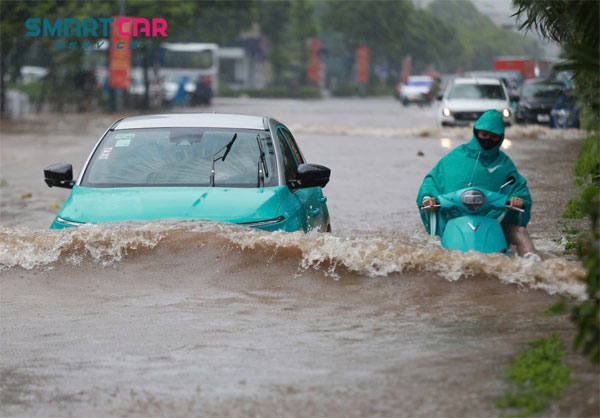 Ô Tô Điện Bị Ngập Nước Xử Lý Thế Nào? Giải Pháp An Toàn Tại Gara Smartcar